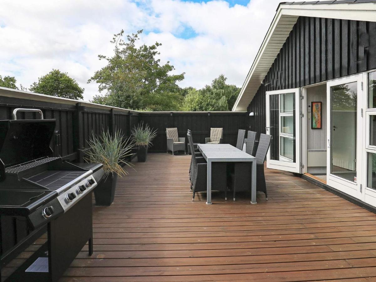 6 Person Holiday Home In Hemmet Exterior photo