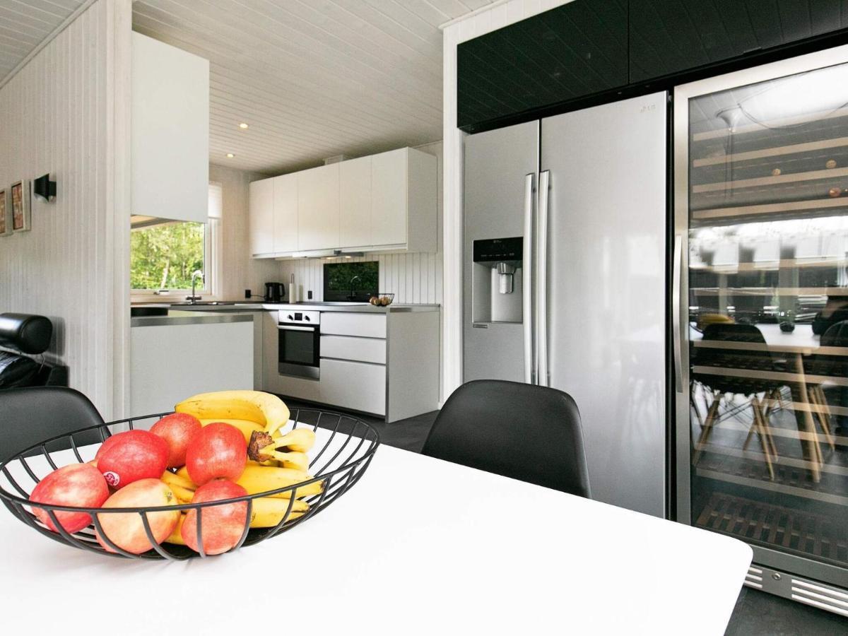 6 Person Holiday Home In Hemmet Exterior photo